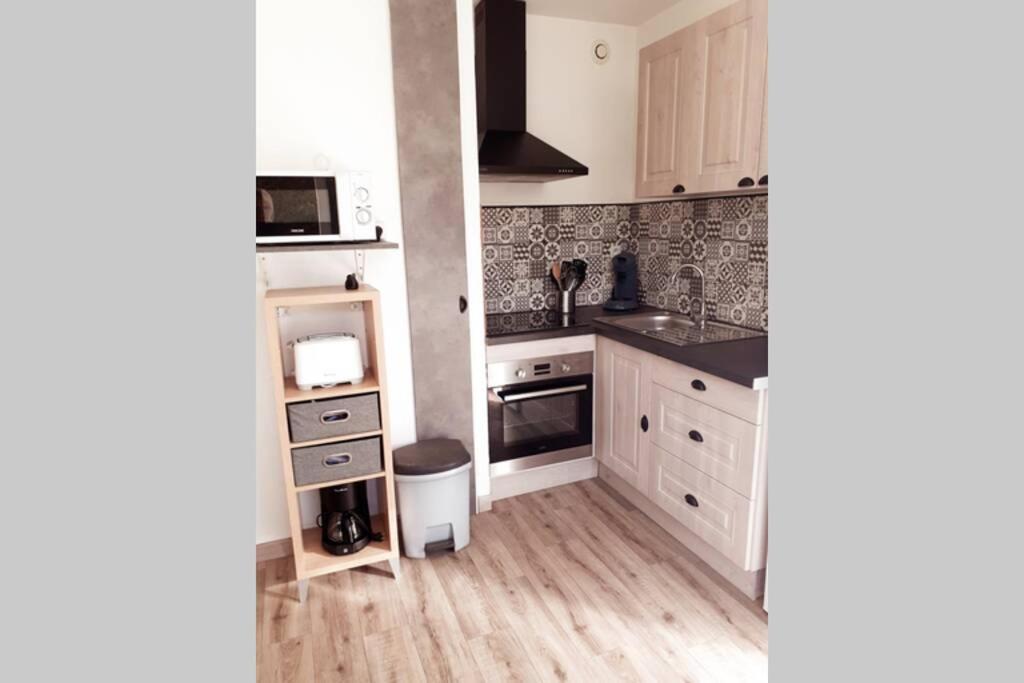 Apartment T2 Rez De Chaussee Climatise Jardin Parking Prive *
